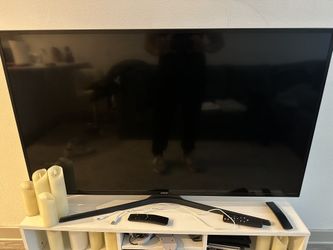 Samsung 50” TV