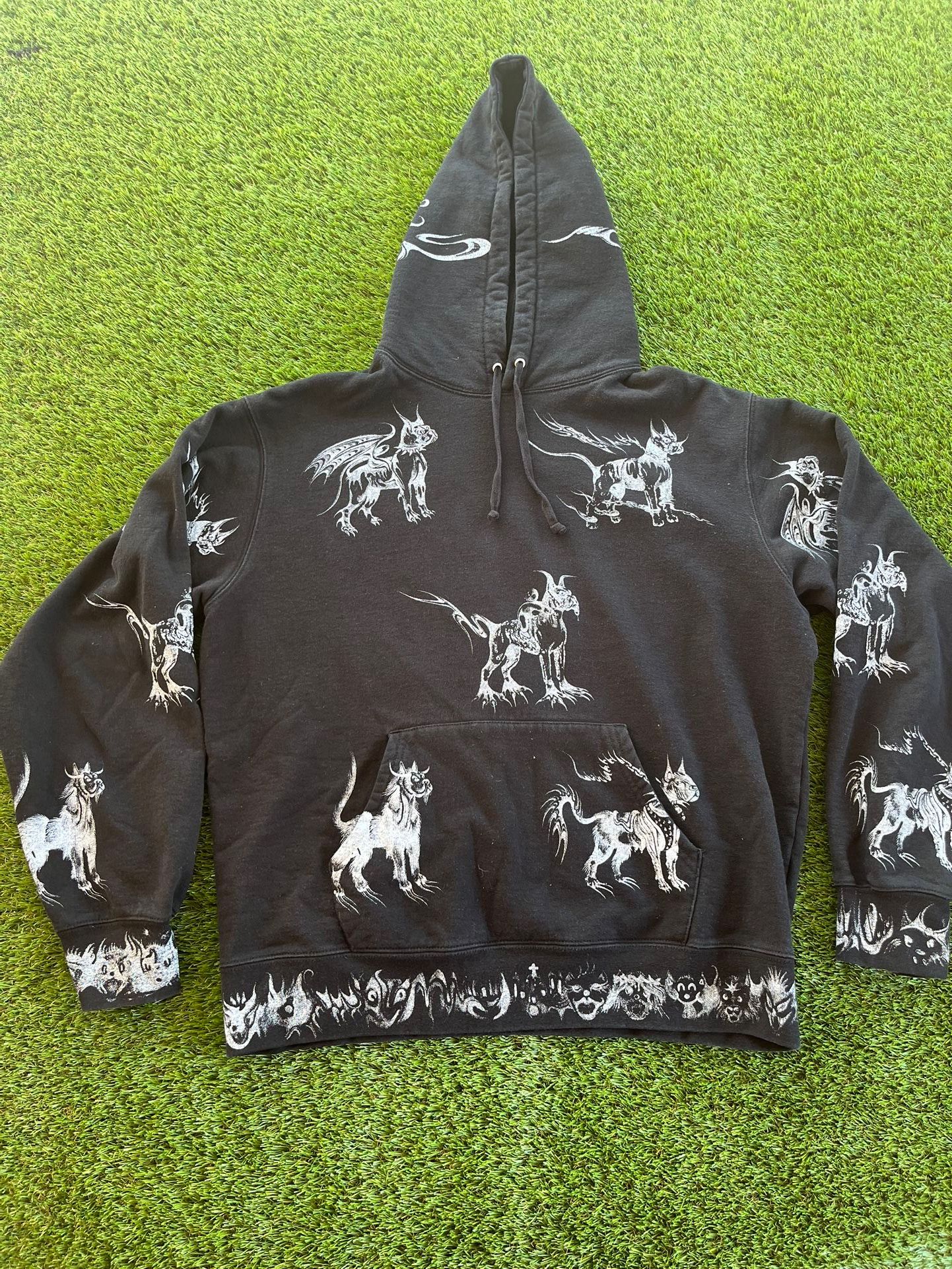 Supreme Hoodie Size Large Dogs Street Wear Hype Beast Pullover