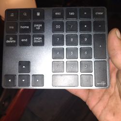 Cateck Bluetooth 34 Key Numeric wireless aluminum Keyboard