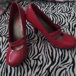 Bongo Red Heels