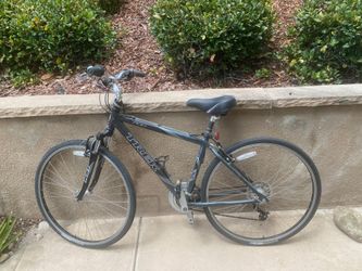 10 speed Trek Street Bicycle