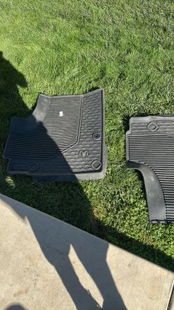 2022 Dodge Ram Floor Matt’s