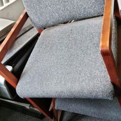 Office Desk And Chairs 