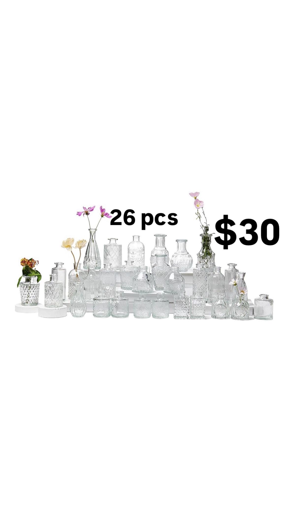 26 Glass Buds New In Box