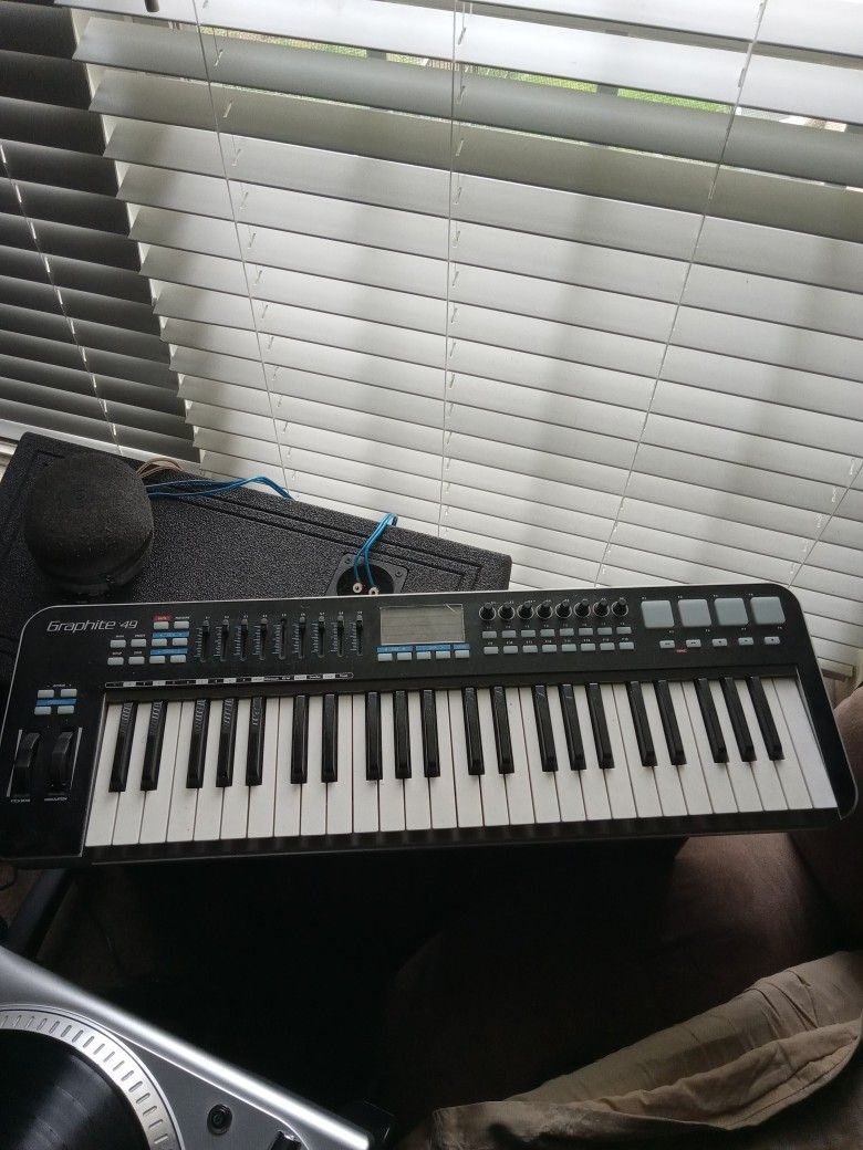 Samson Graphite 49 Midi Keyboard