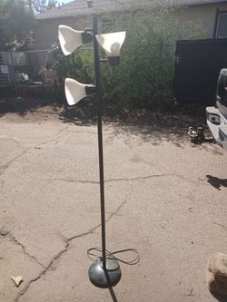 5 light stand up lamp