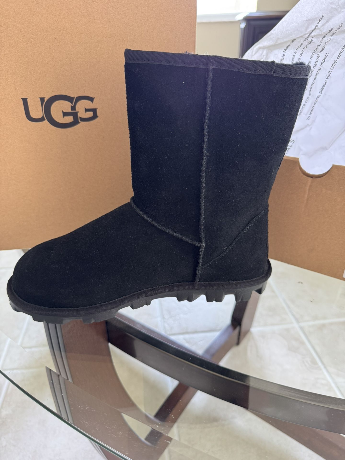 UGG Essential Bootie Size 8