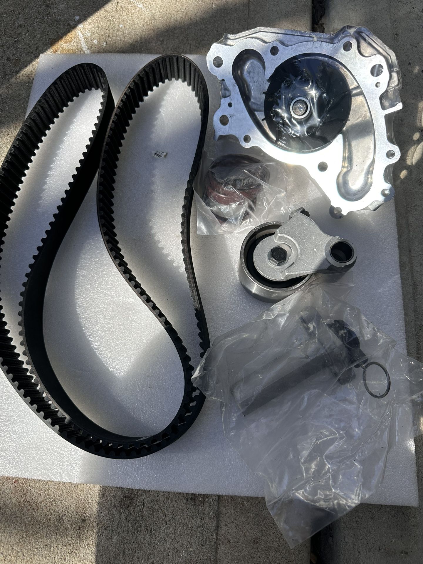  Engine Timing Belt Kit with Water Pump Compatible with Compatible with Lexus 94-01 ES300, 99-03 RX300; Compatible with Toyota 95-04 Avalon, 94-01 Cam