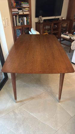 Brand new, never used dining table