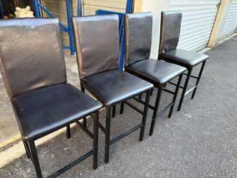 Set of 4 Black Faux Leather Counter Height Chairs / Bar Stools
