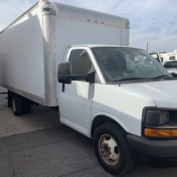 2012 GMC Box Truck, Good Condition 