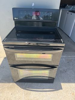 Stove Good condition everything works y