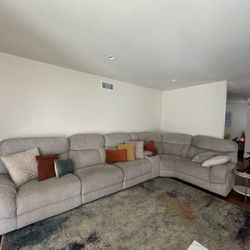 Recliner Sectional