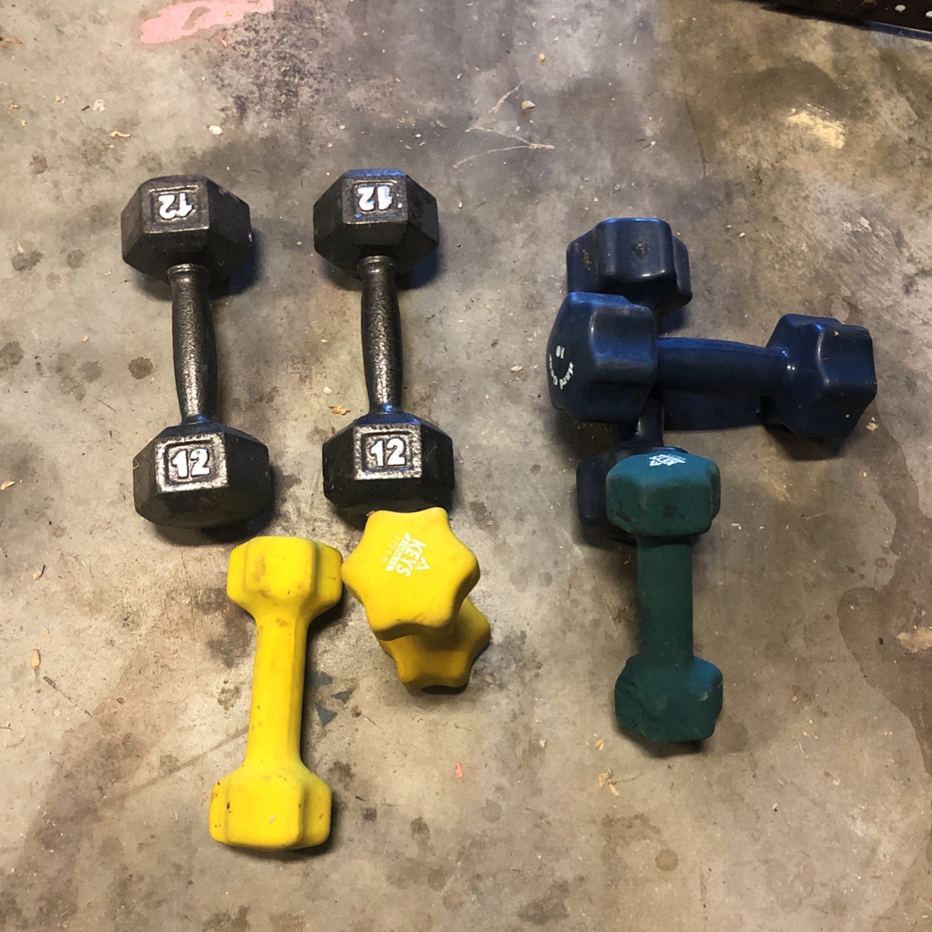 Exercise Weights Near 4042