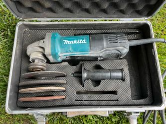 Makita Grinder