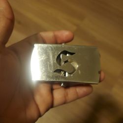 silver belt buckle