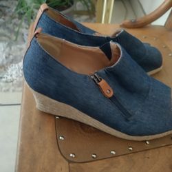 Comfort View Wedges . CUTE