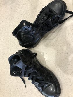 Boys Size 1 black faux leather converse $20