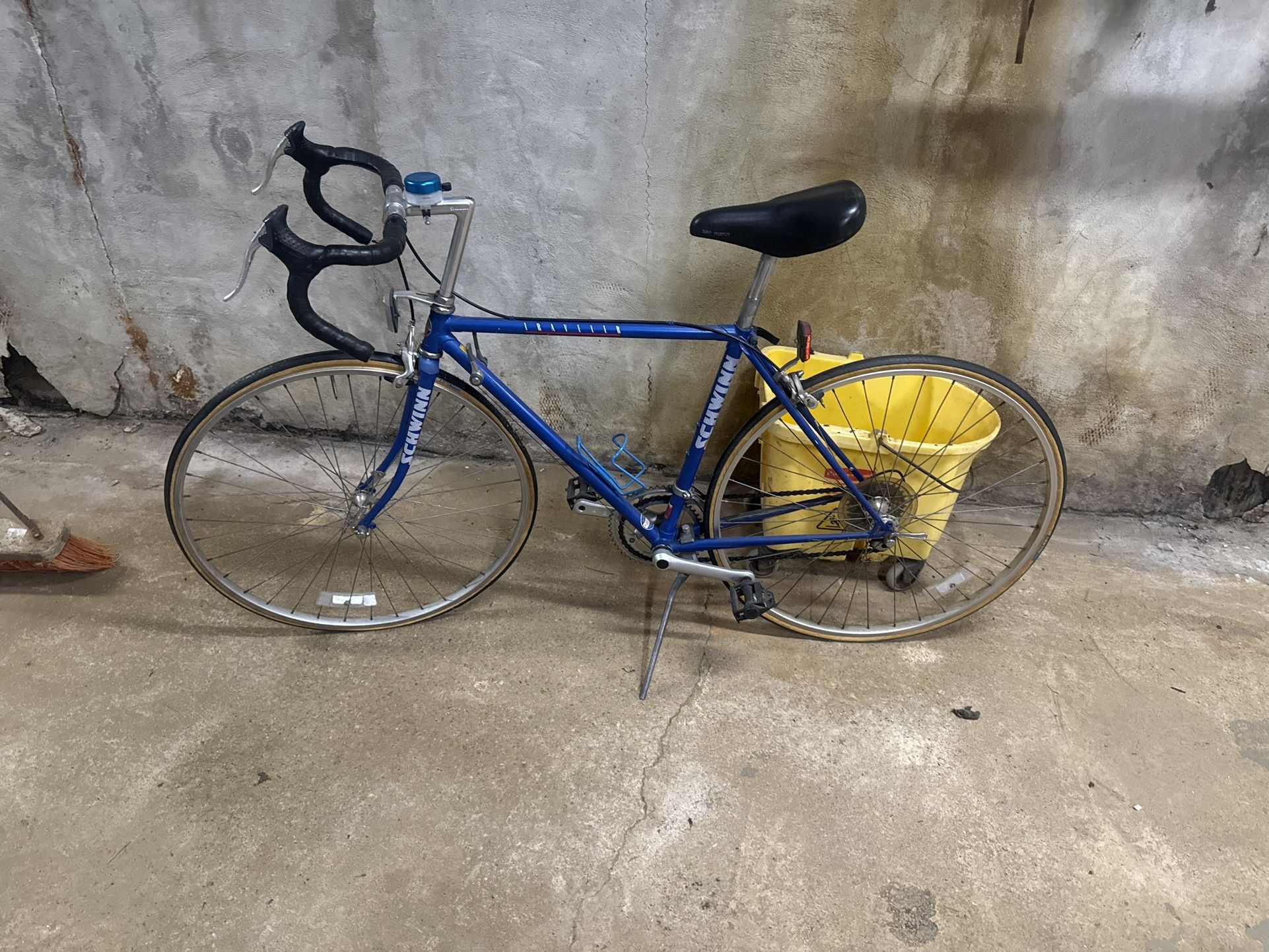 1982 Schwinn Sakae Custom Road Champion 