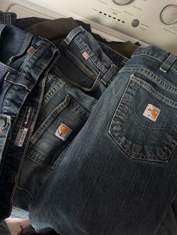 6 Fr Carhartt jeans