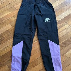 Girls Nike pants