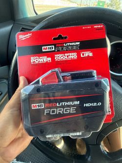 12-0 Milwaukee FORGE.. M18.. battery the newest model.. BRAND NEW.. $175