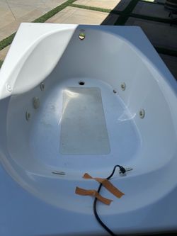 Jet jacuzzi for bathroom