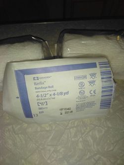 Medical bandage roll