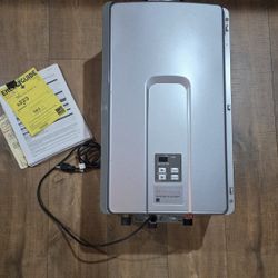 Rinnai Natural Gas Water Heater