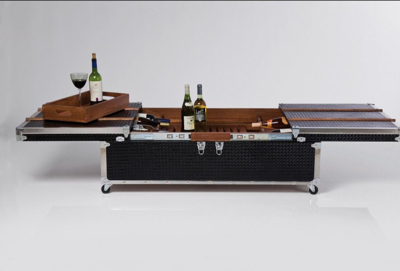 Coffee Table / Wine Bar