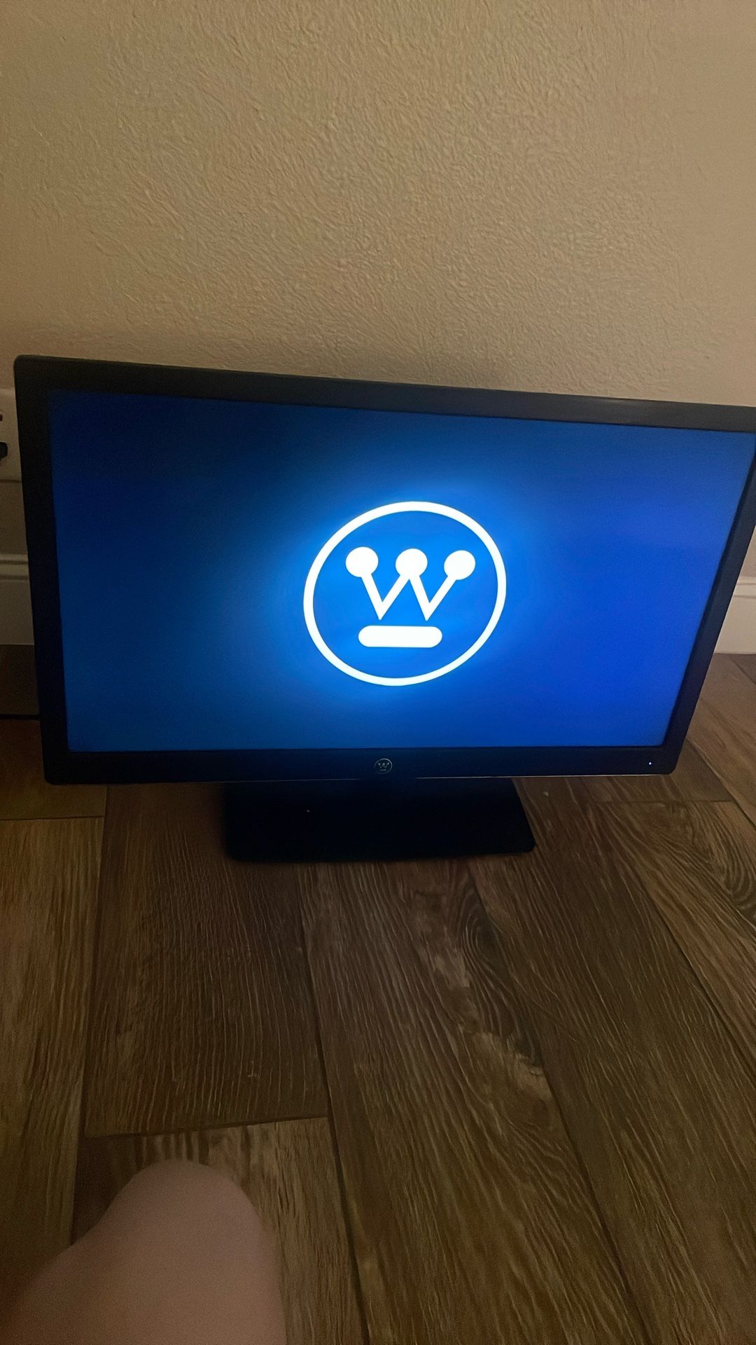 Westinghouse 32 inch TV
