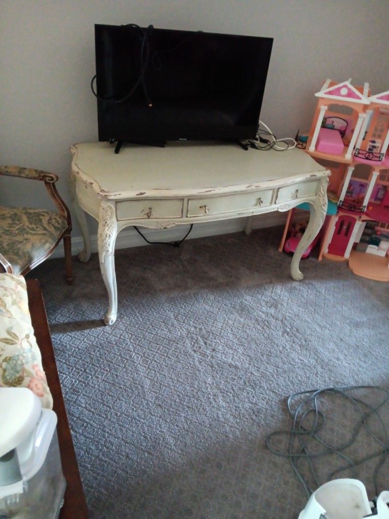 Habersham Writing Desk