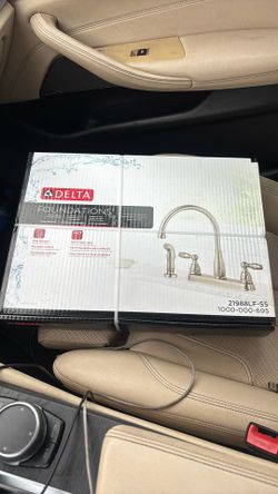 Delta Foundation Two Handle Kitchen Faucet
