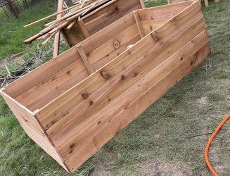 EXTRA DEEP CEDAR GARDEN BOX PLANTER 