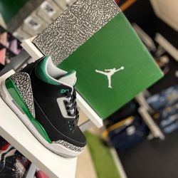 Air Jordan Retro 3 “Pine Green”