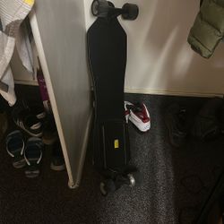 Electric skateboard