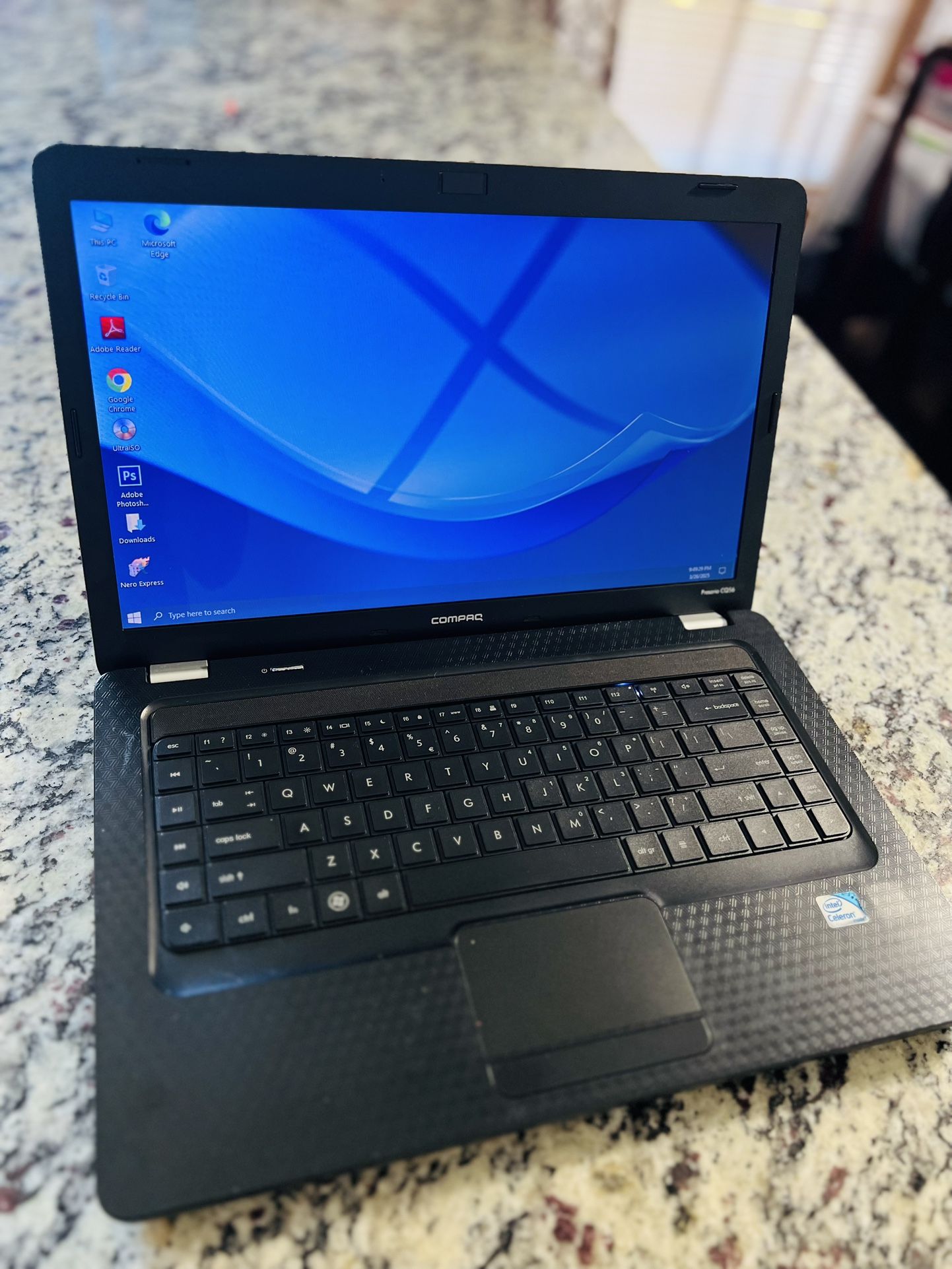 Laptop Compaq Presario CQ56 4GB Ram 250GB HDD Wifi Windows 10 Office 2016 Photoshop Antivirus