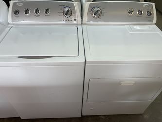Whirlpool set washer and dryer gas