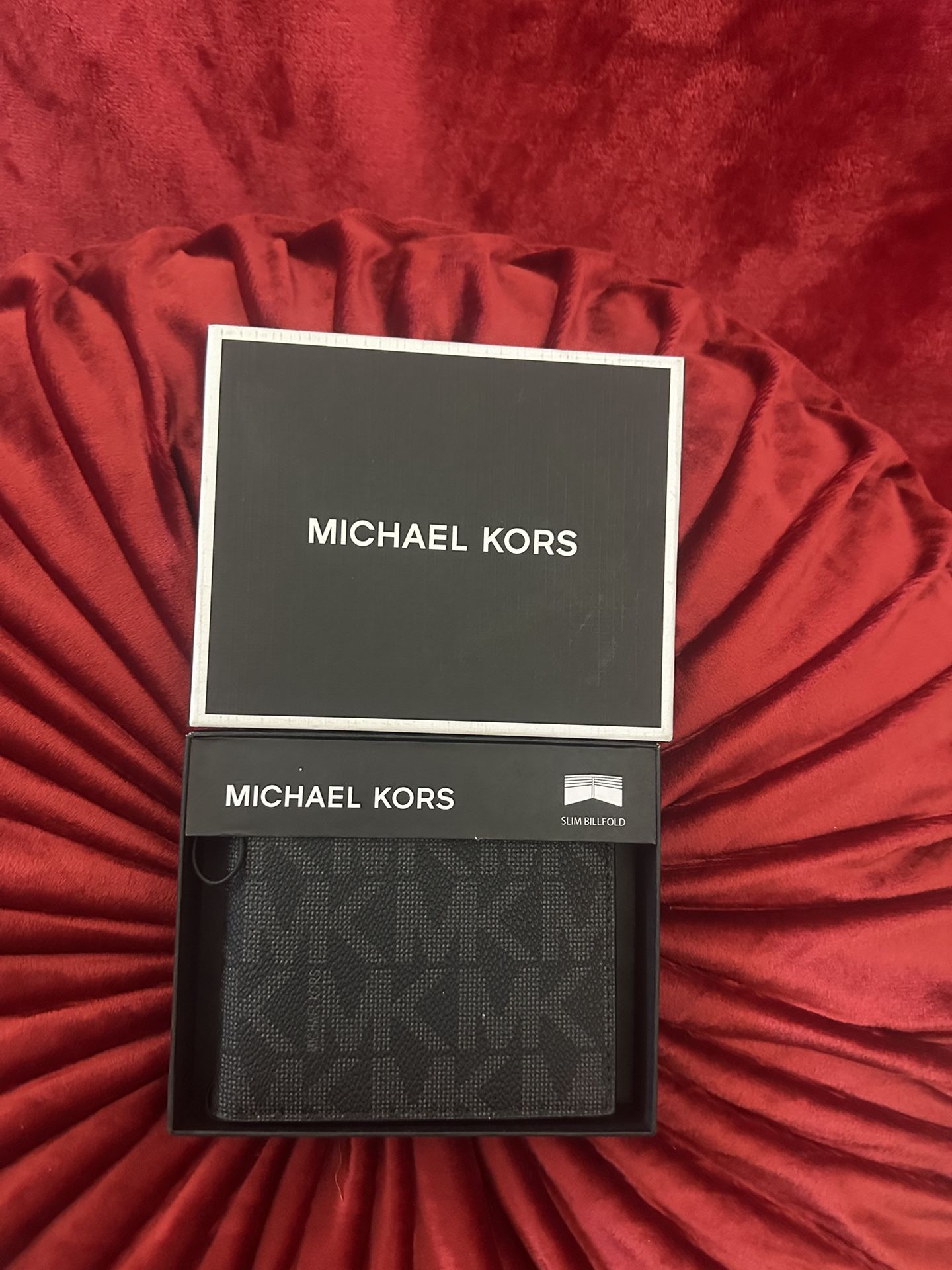 Michael Kors Wallet New Original