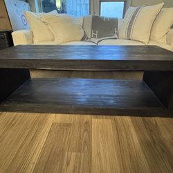 Pottery Barn | Folsom Rectangular Coffee Table (58") 