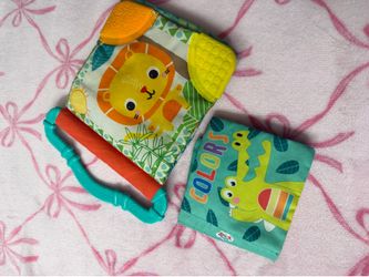 crinkle book
