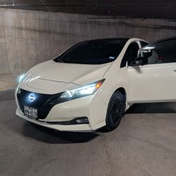 Nissan leaf SV PLUS 