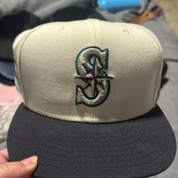 Baseball cap