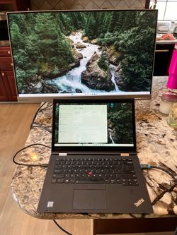 Lenovo x1 Yoga 2nd Gen i7 16gb 512gn NVME ssd win 11 27” monitor