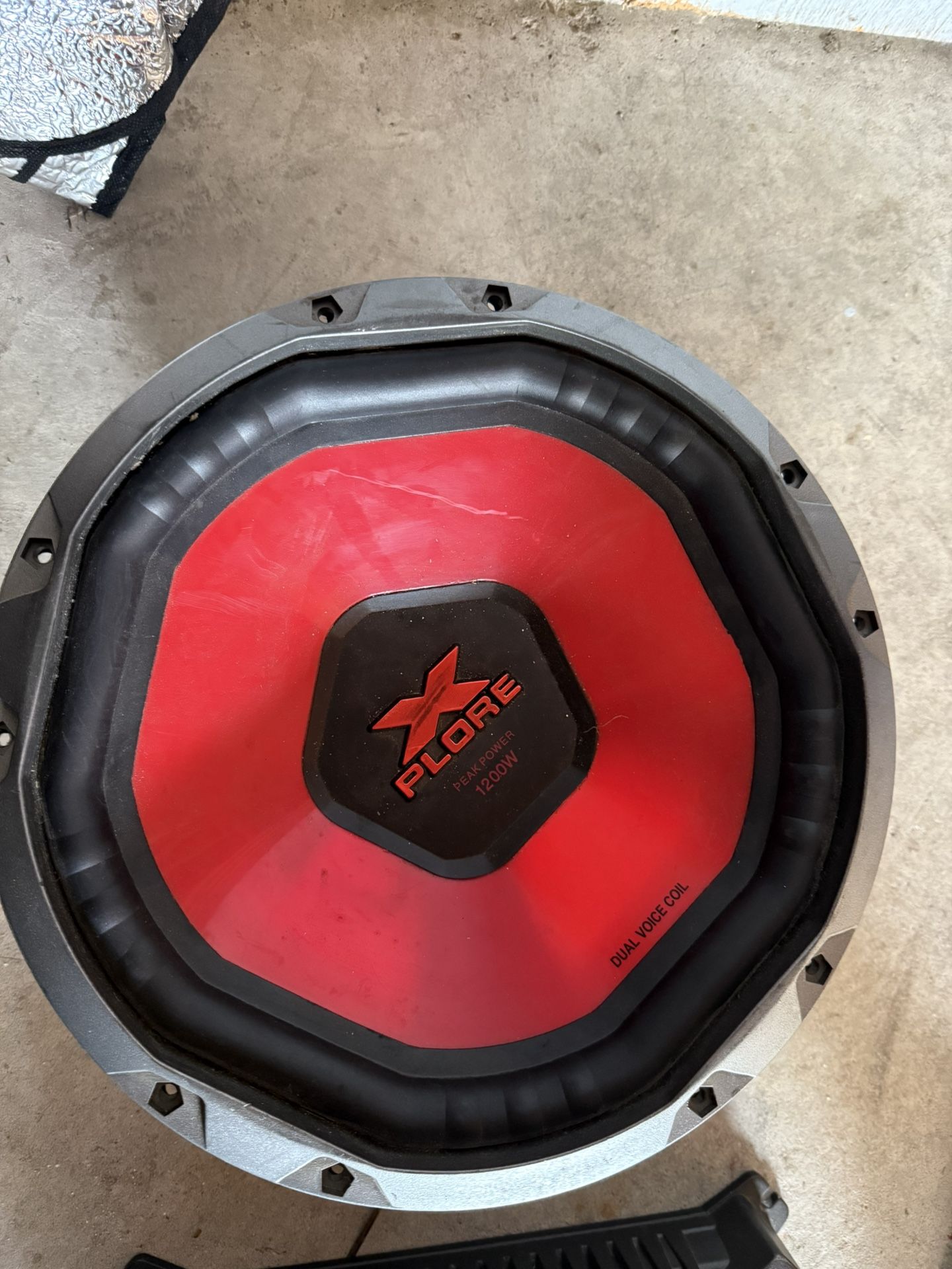 Speaker/car
