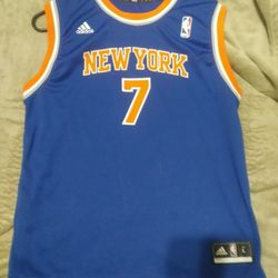 Jersey Melo Kids size.