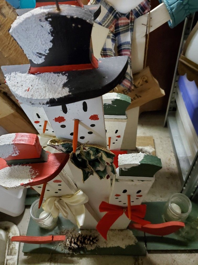 Snowman & Family / Wooden Craft