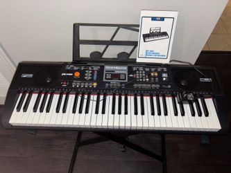 Plixio Sound Master 61-Key Keyboard w/ Stand
