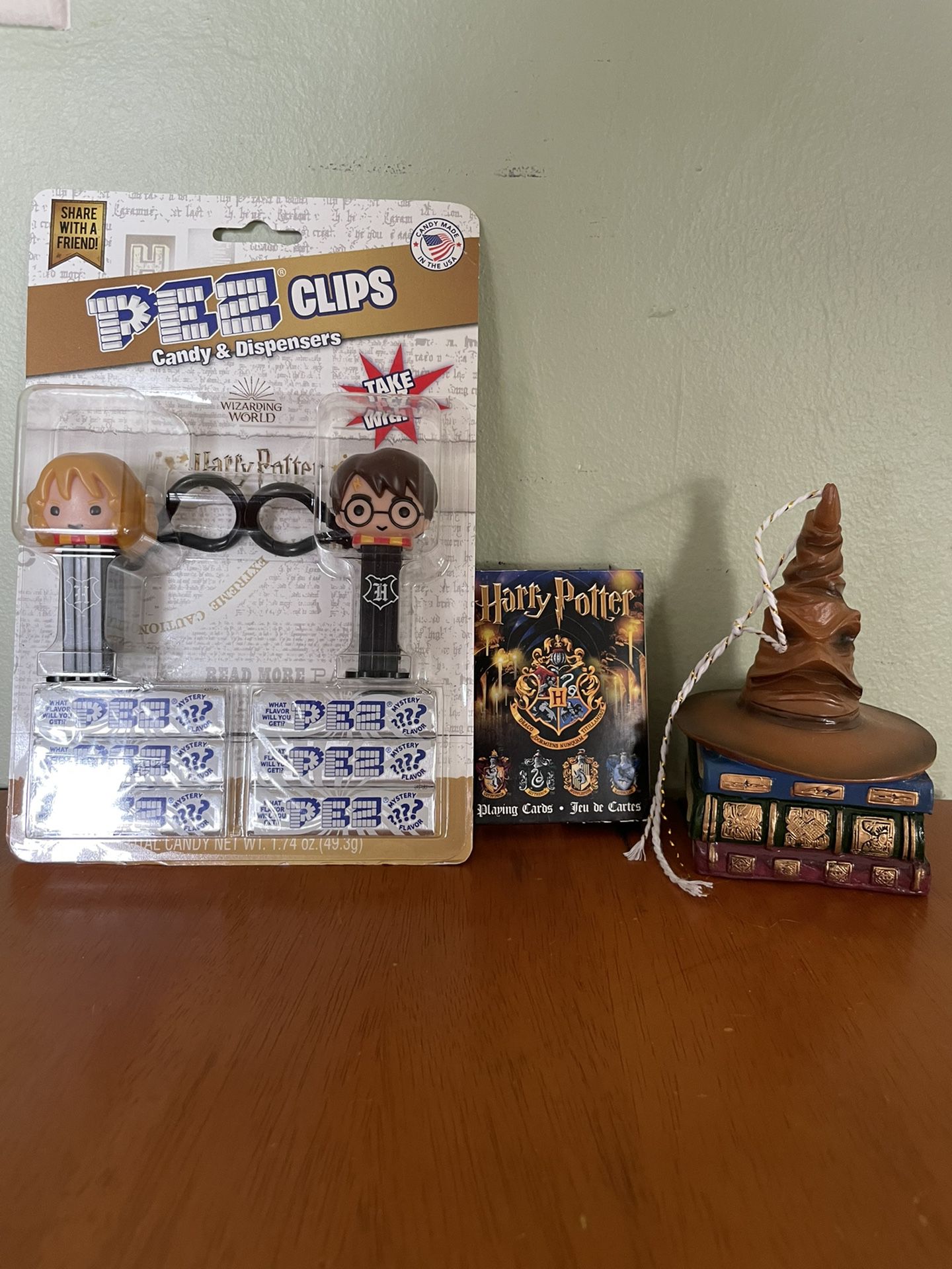 Assorted Harry Potter Items