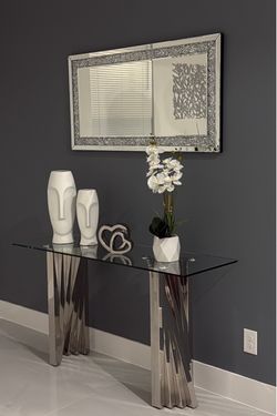 Mesa con espejo